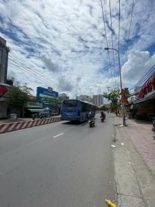 NHÀ ĐẸP 3 BƯỚC ĐẾN MẶT TIỀN - P. PHÚ THUẬN Q.7 - 70M2 - NHỈNH 5 TỶ